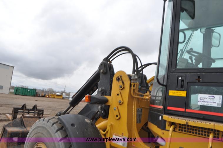 image for item G7334 2003 Caterpillar IT28 wheel loader