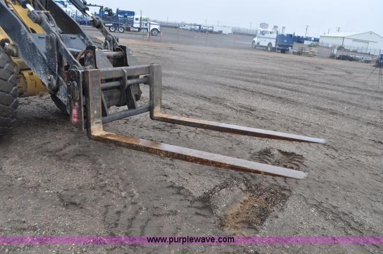 image for item G7334 2003 Caterpillar IT28 wheel loader