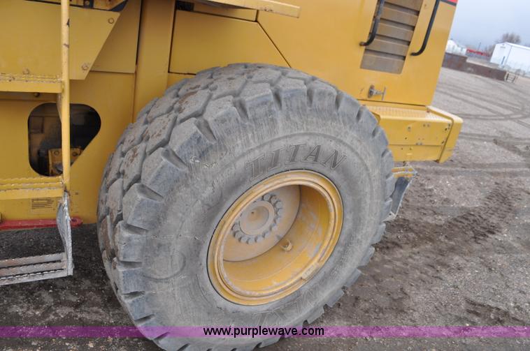image for item G7334 2003 Caterpillar IT28 wheel loader