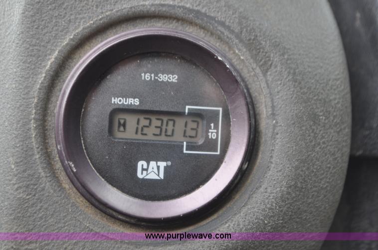 image for item G7334 2003 Caterpillar IT28 wheel loader