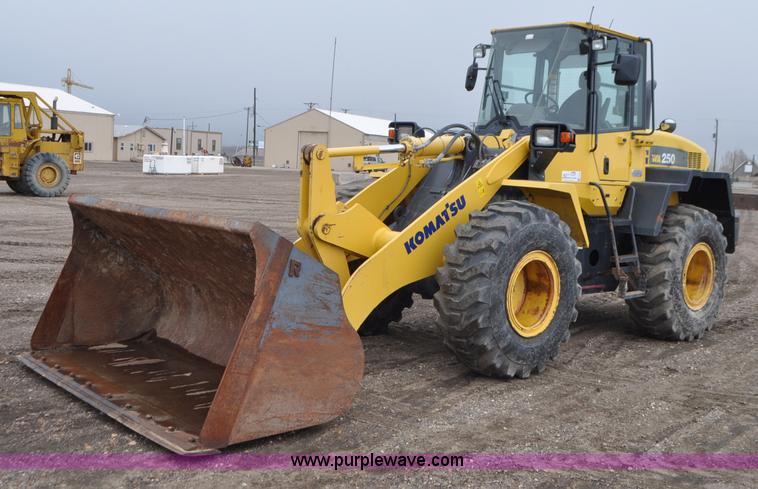 image for item G7335 2012 Komatsu WA250-6 wheel loader