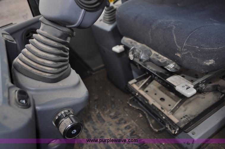 image for item G7335 2012 Komatsu WA250-6 wheel loader