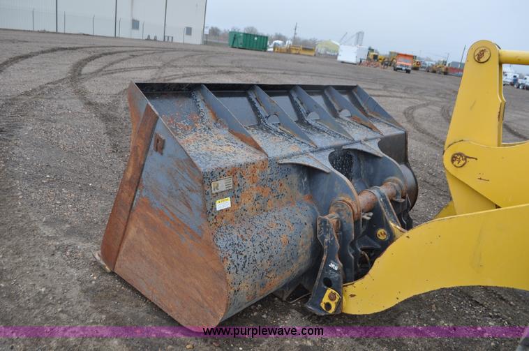 image for item G7335 2012 Komatsu WA250-6 wheel loader