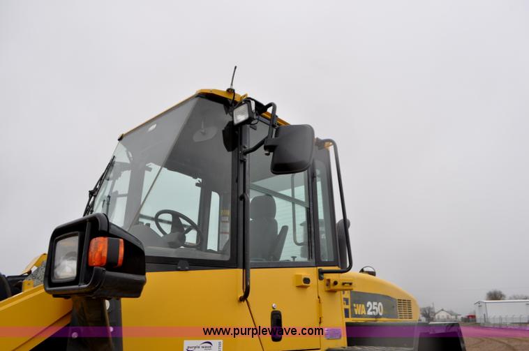image for item G7335 2012 Komatsu WA250-6 wheel loader