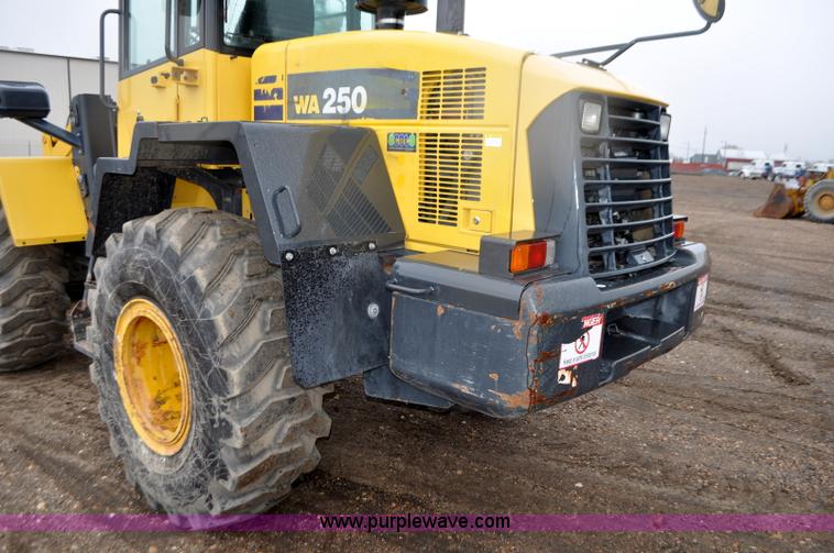image for item G7335 2012 Komatsu WA250-6 wheel loader