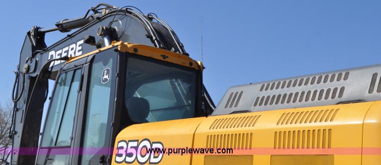 image for item G7336 2008 John Deere 350D LC excavator