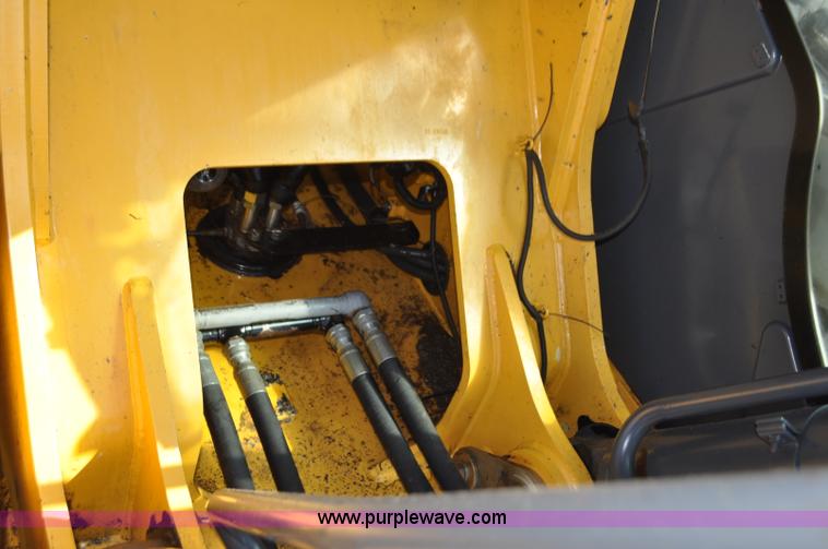 image for item G7336 2008 John Deere 350D LC excavator