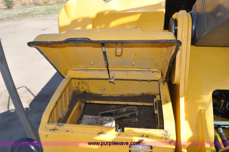 image for item G7336 2008 John Deere 350D LC excavator