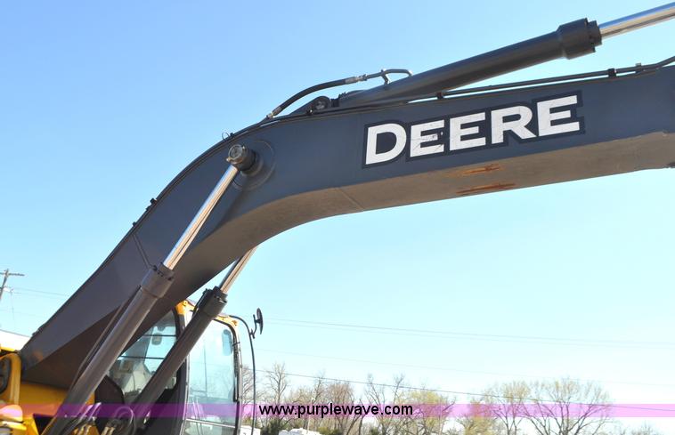 image for item G7336 2008 John Deere 350D LC excavator