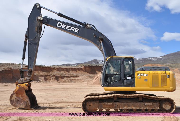 image for item G7338 2006 John Deere 270D LC excavator