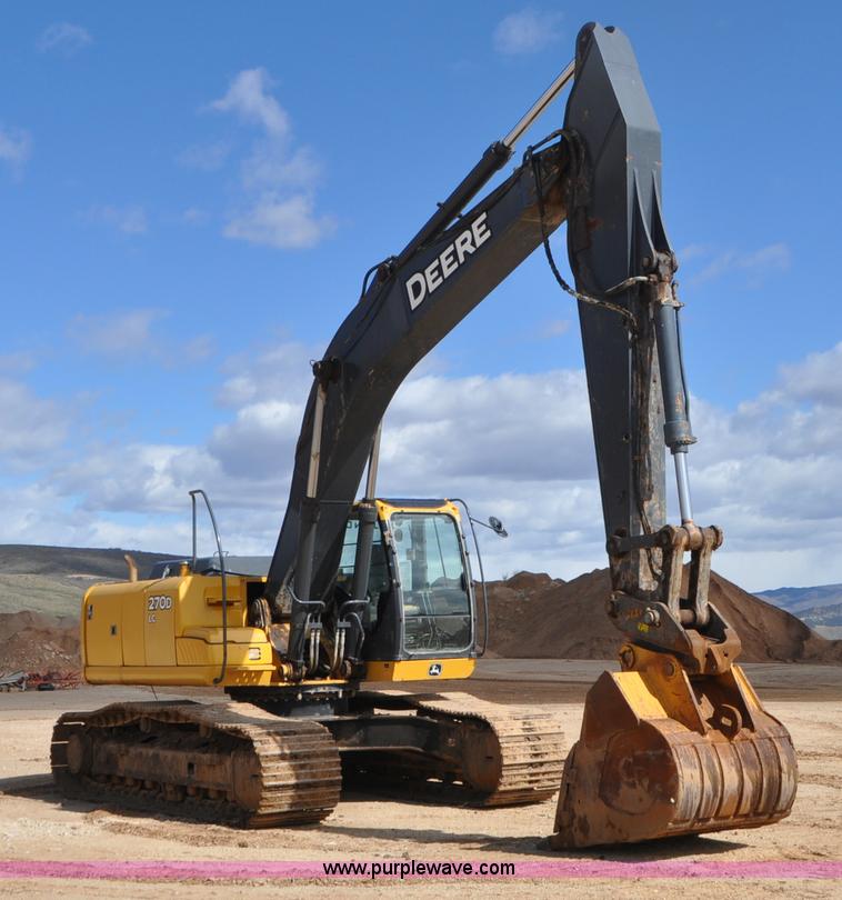 image for item G7338 2006 John Deere 270D LC excavator