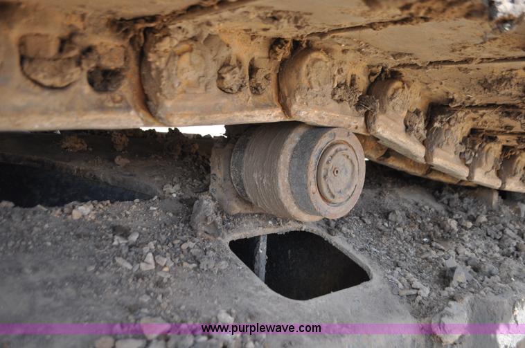 image for item G7338 2006 John Deere 270D LC excavator