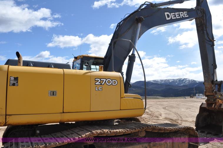 image for item G7338 2006 John Deere 270D LC excavator