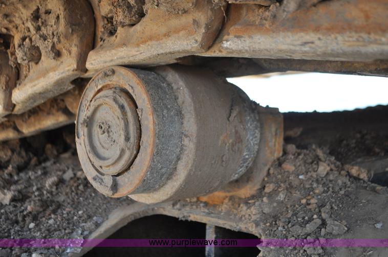 image for item G7338 2006 John Deere 270D LC excavator