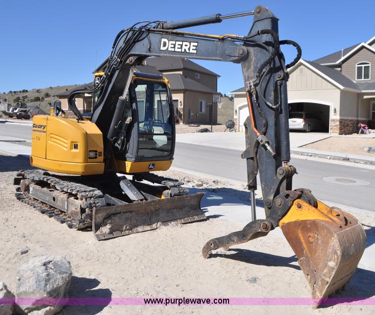 image for item G7341 2008 John Deere 75D mini excavator