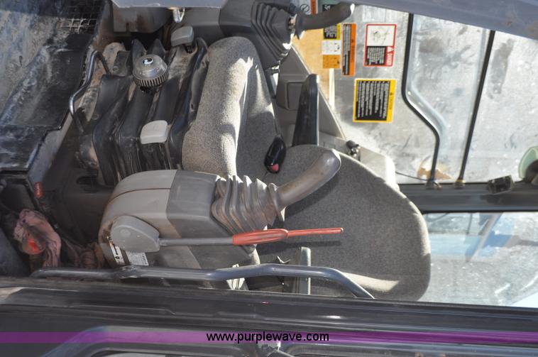 image for item G7341 2008 John Deere 75D mini excavator