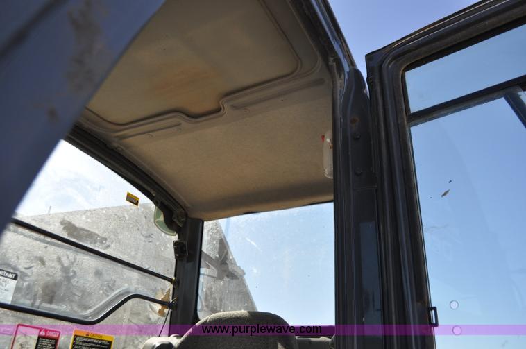 image for item G7341 2008 John Deere 75D mini excavator