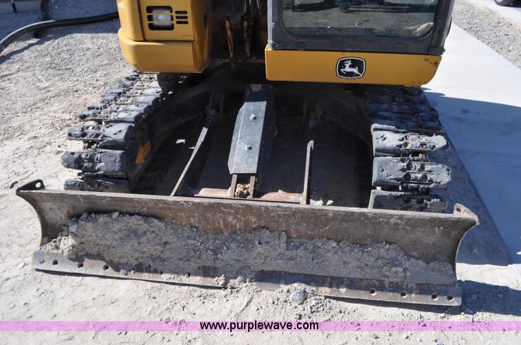 image for item G7341 2008 John Deere 75D mini excavator