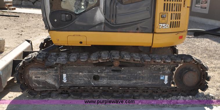 image for item G7341 2008 John Deere 75D mini excavator