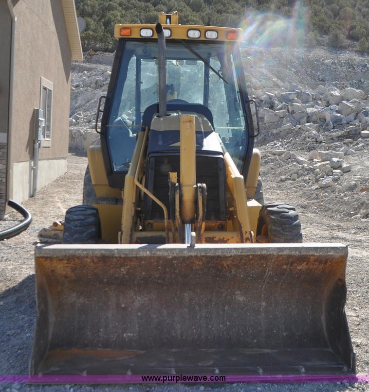 image for item G7342 2002 Caterpillar 420D backhoe