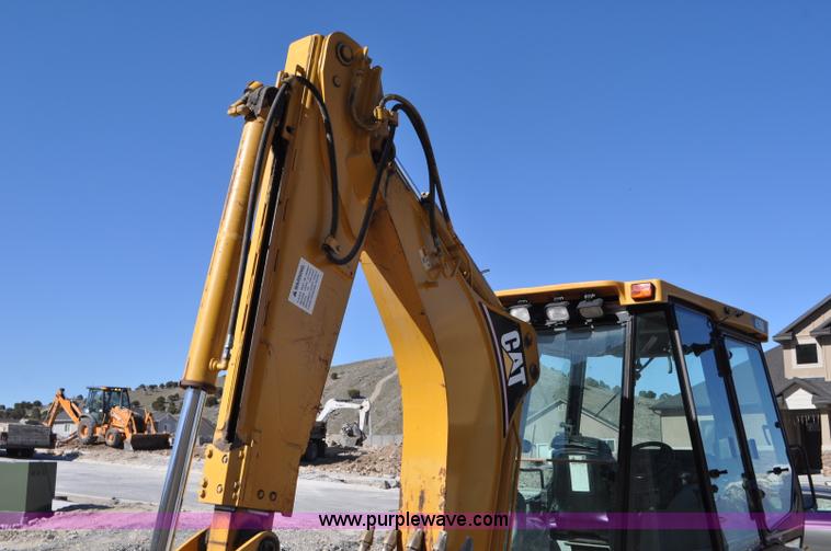 image for item G7342 2002 Caterpillar 420D backhoe