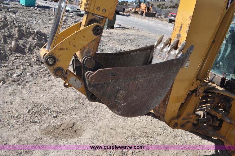image for item G7342 2002 Caterpillar 420D backhoe