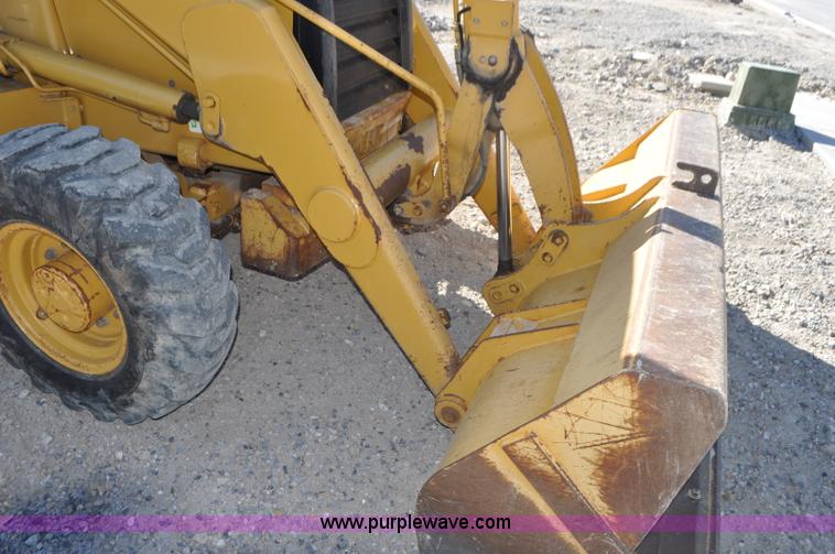 image for item G7342 2002 Caterpillar 420D backhoe