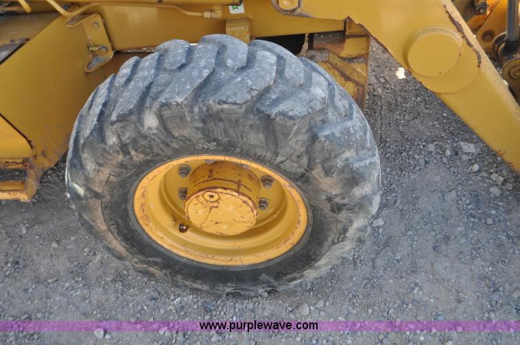 image for item G7342 2002 Caterpillar 420D backhoe