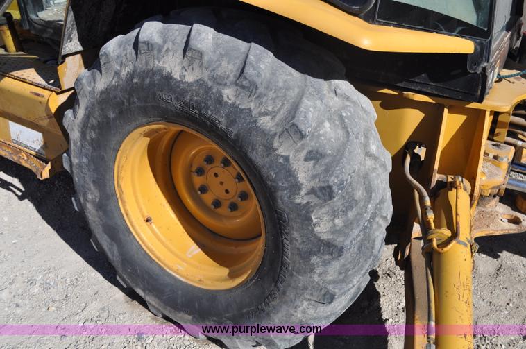 image for item G7342 2002 Caterpillar 420D backhoe