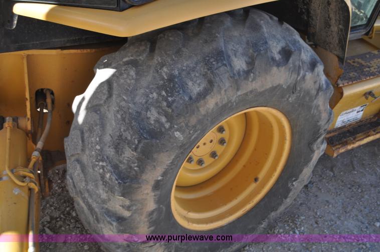 image for item G7342 2002 Caterpillar 420D backhoe