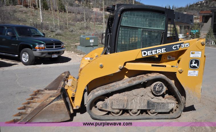 image for item G7343 2009 John Deere CT315 skid steer