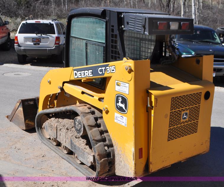 image for item G7343 2009 John Deere CT315 skid steer