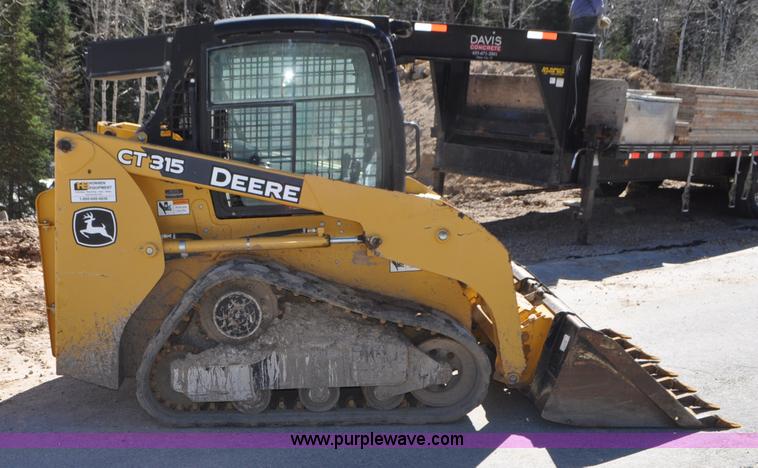 image for item G7343 2009 John Deere CT315 skid steer
