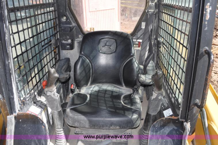 image for item G7343 2009 John Deere CT315 skid steer
