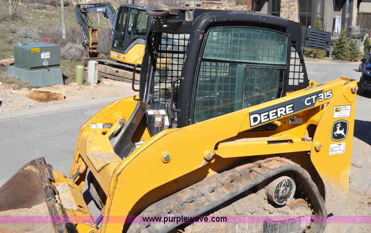 image for item G7343 2009 John Deere CT315 skid steer