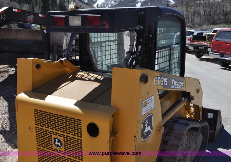 image for item G7343 2009 John Deere CT315 skid steer