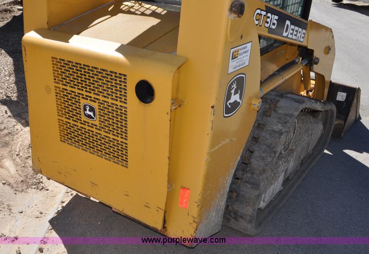 image for item G7343 2009 John Deere CT315 skid steer