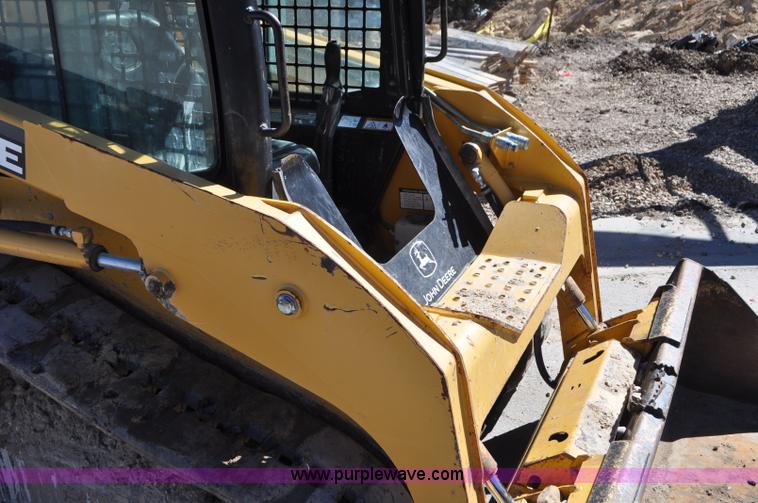 image for item G7343 2009 John Deere CT315 skid steer