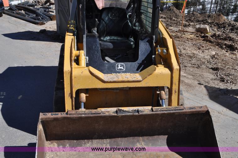 image for item G7343 2009 John Deere CT315 skid steer