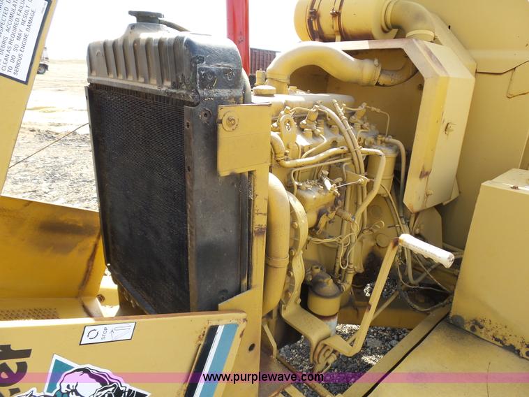 image for item J1670 Vermeer 1250 wood chipper