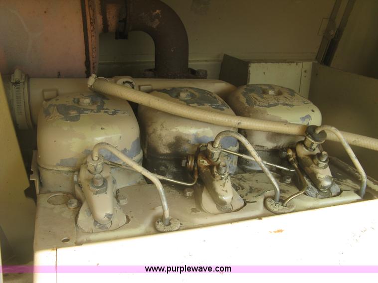 image for item J2829 Ingersoll Rand 175 air compressor