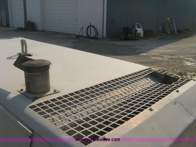 image for item J2829 Ingersoll Rand 175 air compressor