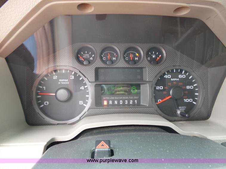 image for item J4198 2008 Ford F550 Super Duty bucket truck