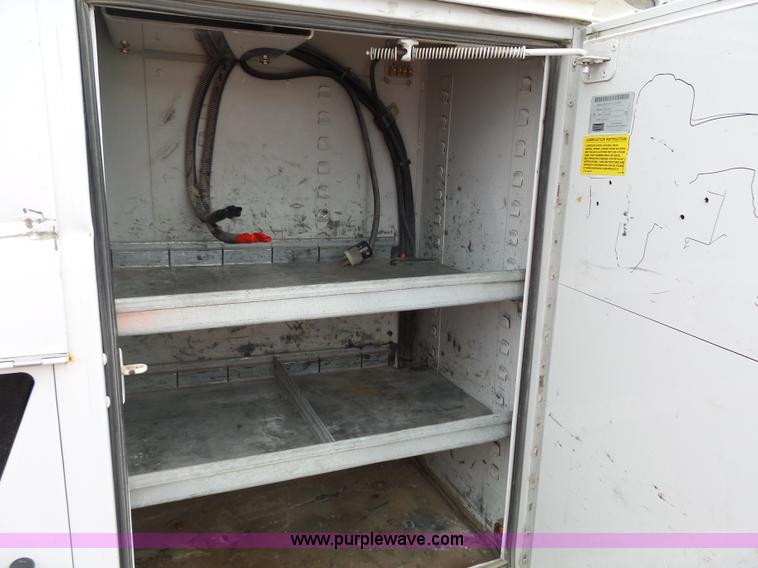 image for item J4198 2008 Ford F550 Super Duty bucket truck