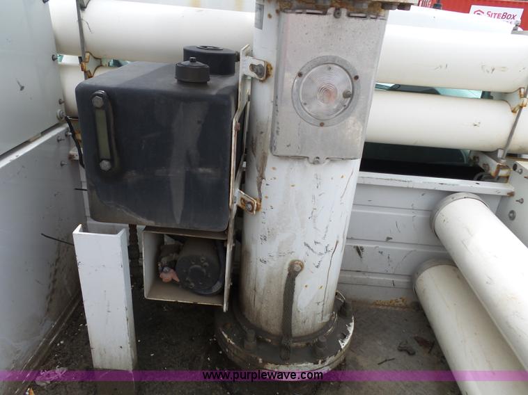 image for item J4198 2008 Ford F550 Super Duty bucket truck