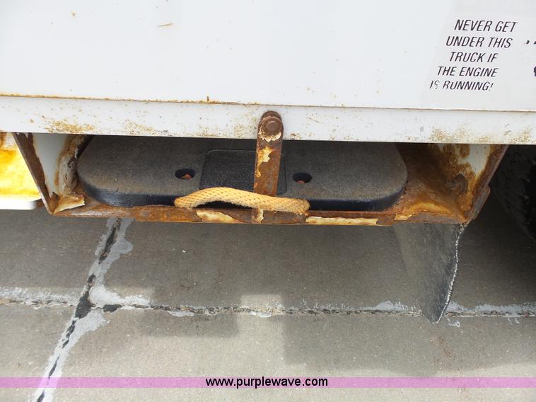 image for item J4198 2008 Ford F550 Super Duty bucket truck