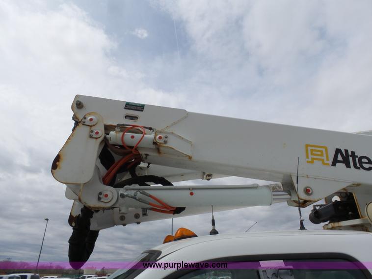 image for item J4198 2008 Ford F550 Super Duty bucket truck