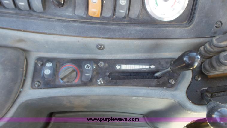 image for item J6122 2006 Caterpillar 420D backhoe