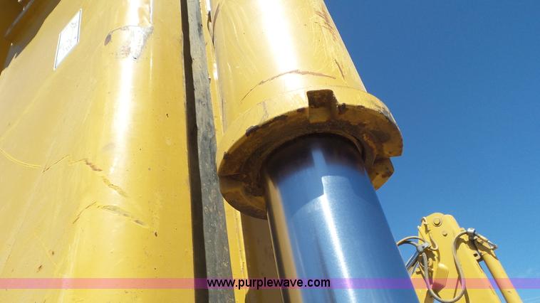 image for item J6122 2006 Caterpillar 420D backhoe