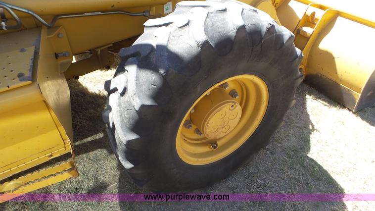 image for item J6122 2006 Caterpillar 420D backhoe